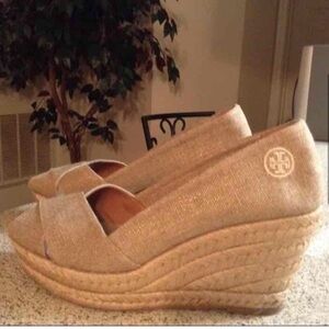 Tory Burch platform